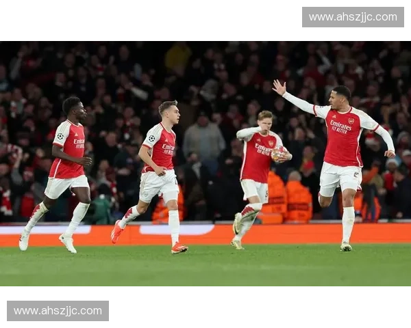 欧洲足球联赛欧冠历史回顾与未来展望：从辉煌过往到新纪元的挑战与机遇